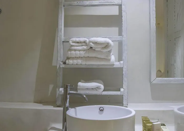 Three Shades Mykonos 4*