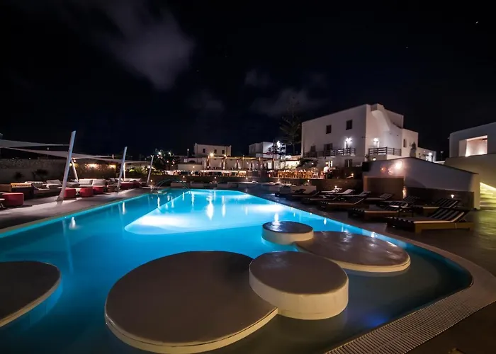 מלון Three Shades Mykonos