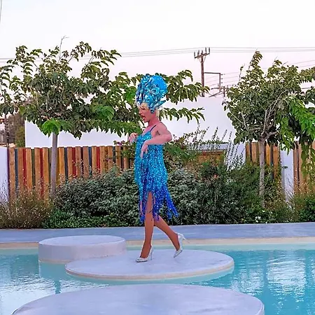 Szálloda Three Shades Mykonos 4*