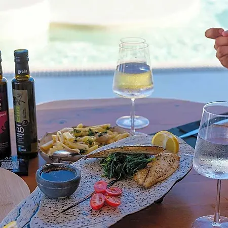 Three Shades Mykonos 酒店 4*