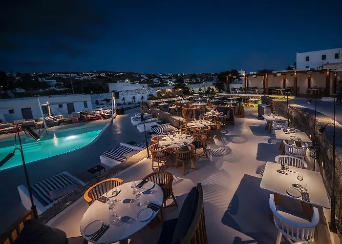 Three Shades Mykonos Hotell 4*