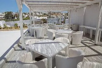 Three Shades Mykonos Hotell 4*