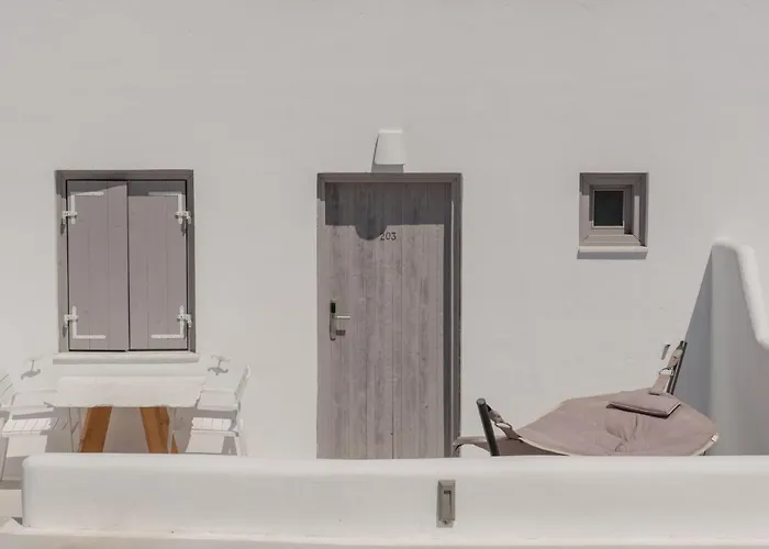 Hotell Three Shades Mykonos 4*