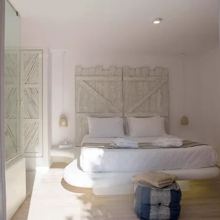 فندق Three Shades Mykonos
