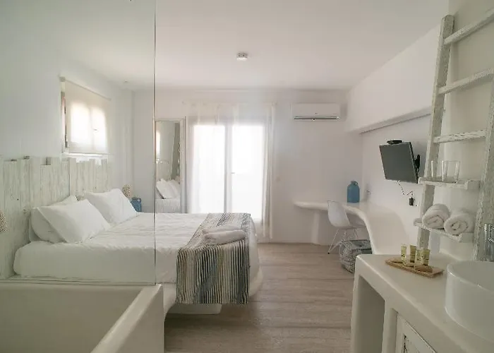 Three Shades Mykonos Ξενοδοχείο 4*